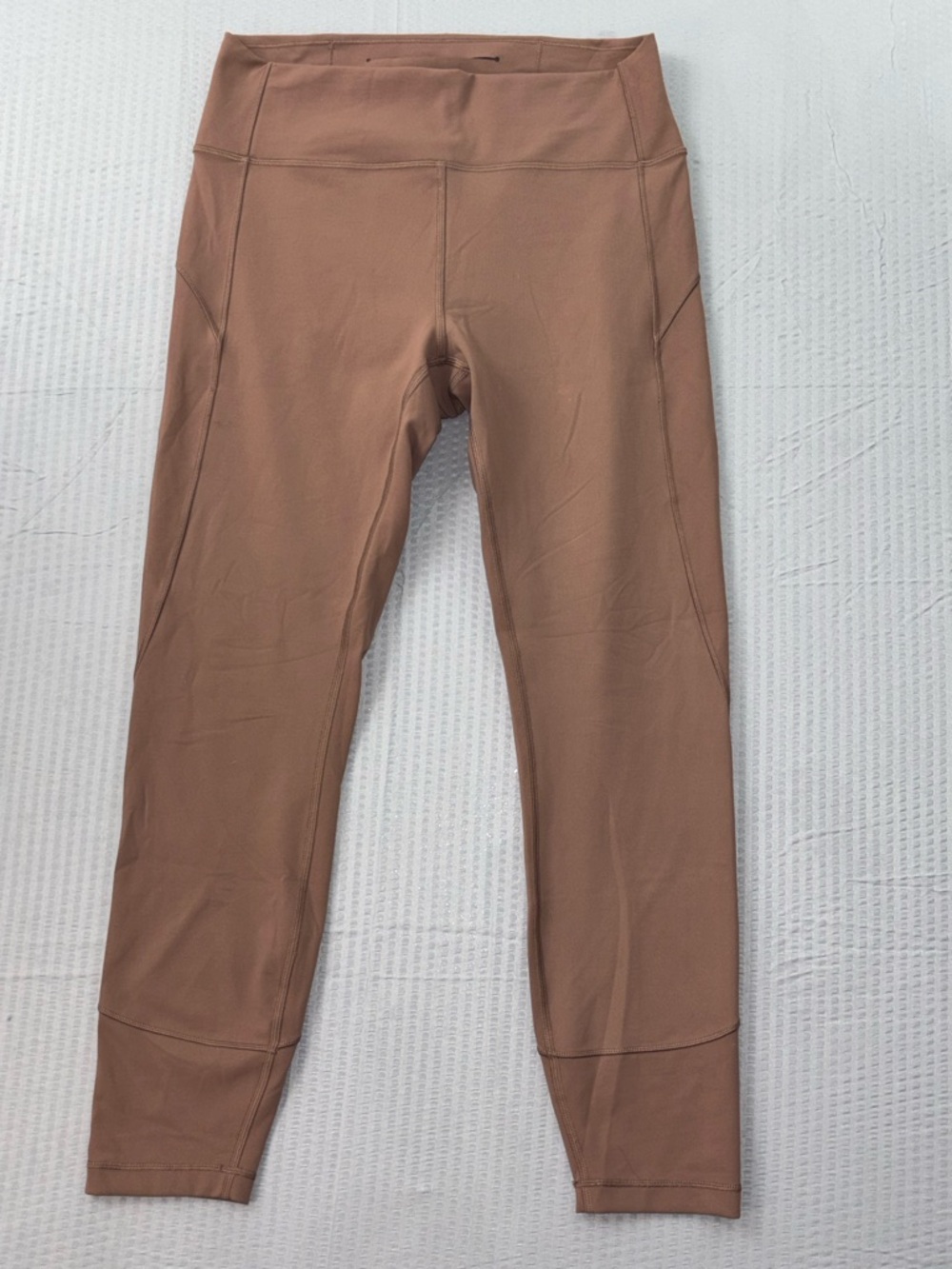 Lululemon In Movement Tight 25" Everlux in Spanish Oak color size 10  0085